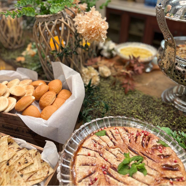 خدمات الكيترينغ والبوفيهات
